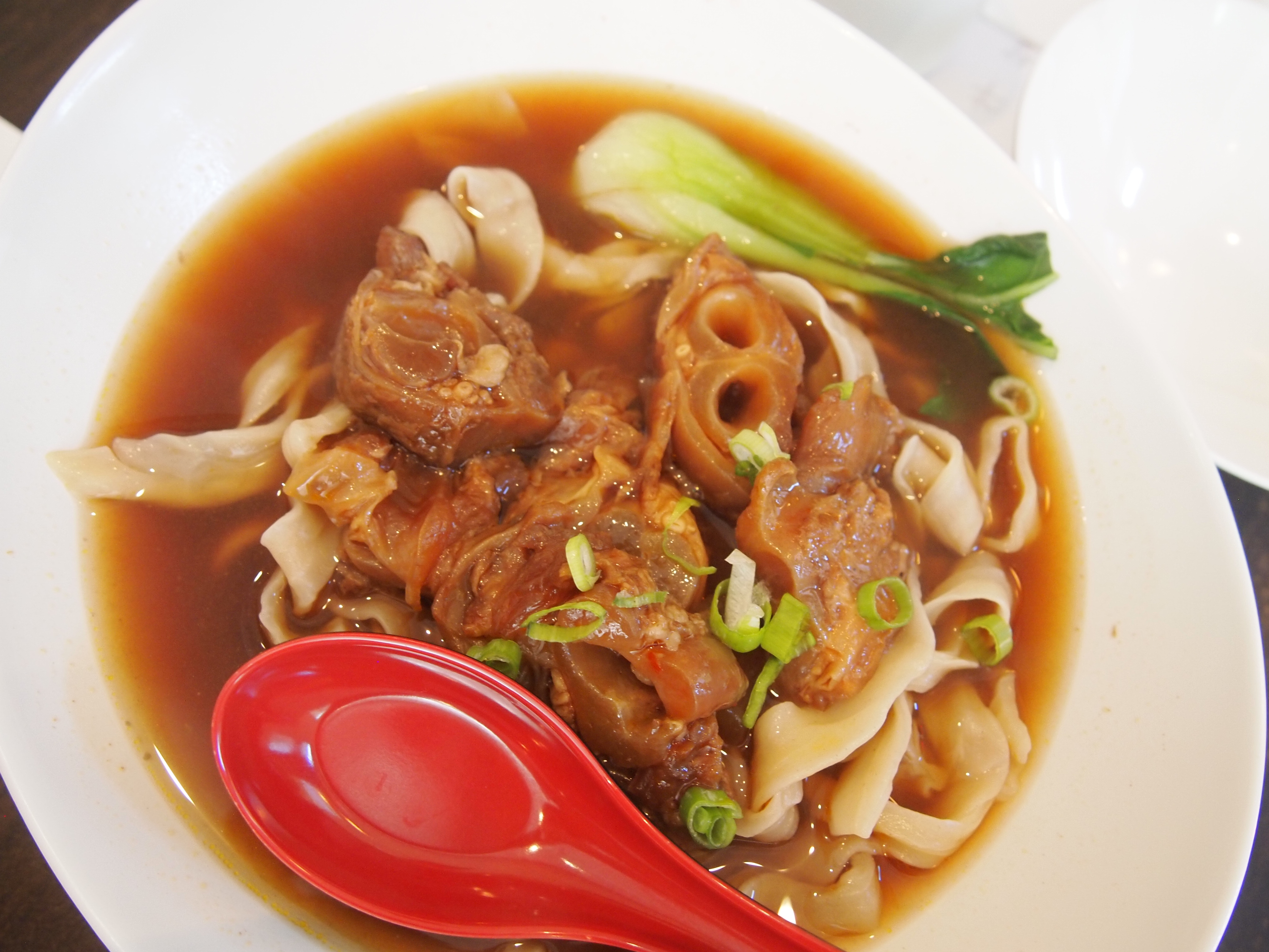 Chef Hung Taiwanese Beef Noodle: My type of noodle